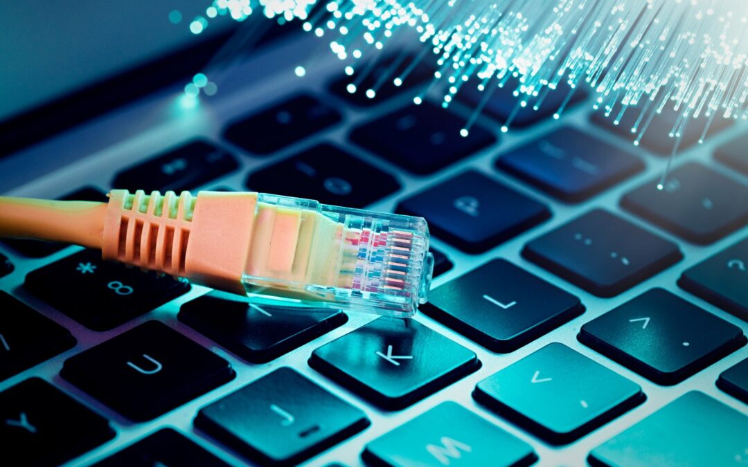 Jak sprawdzić, czy możesz mieć światłowód w domu? Kompleksowy poradnik